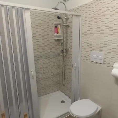 Awesomehouse Centre Дом отдыха Бари