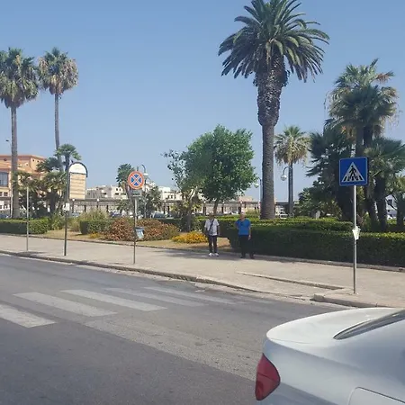 Awesomehouse Centre Holiday home *